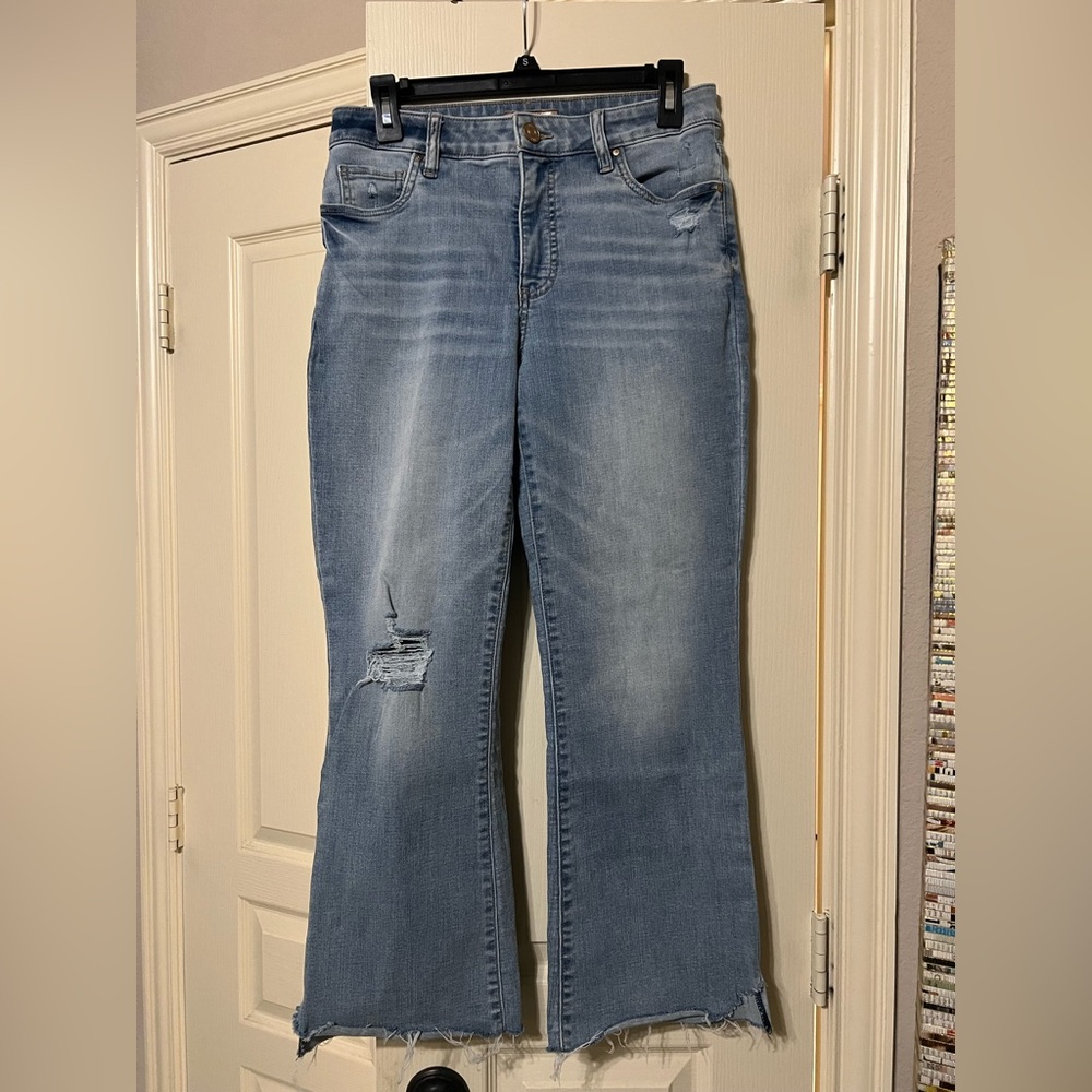 Kut from the Kloth Kelsey Light Blue Distressed Wide Leg Jeans 6